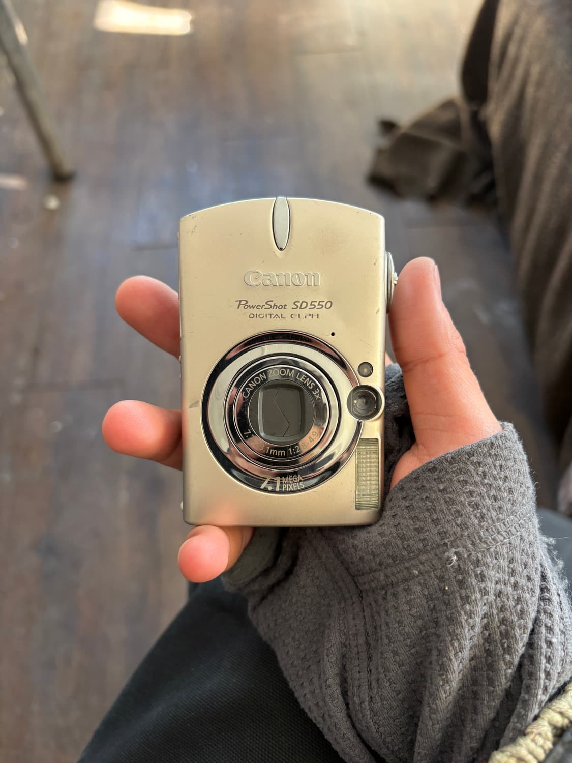 캐논 익서스 ixus 750 디지털카메라 상품이미지1