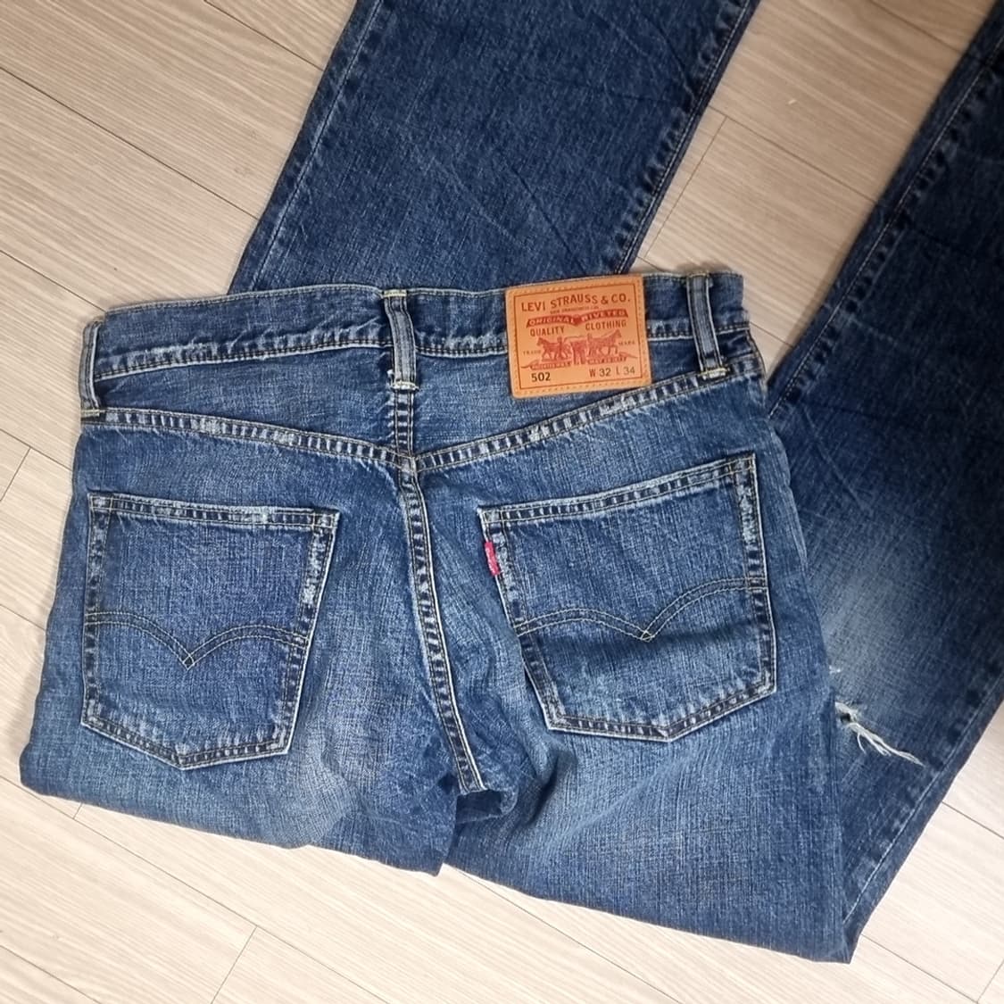 리바이스 502 데미지 워싱 데님 청바지(32) 상품이미지2