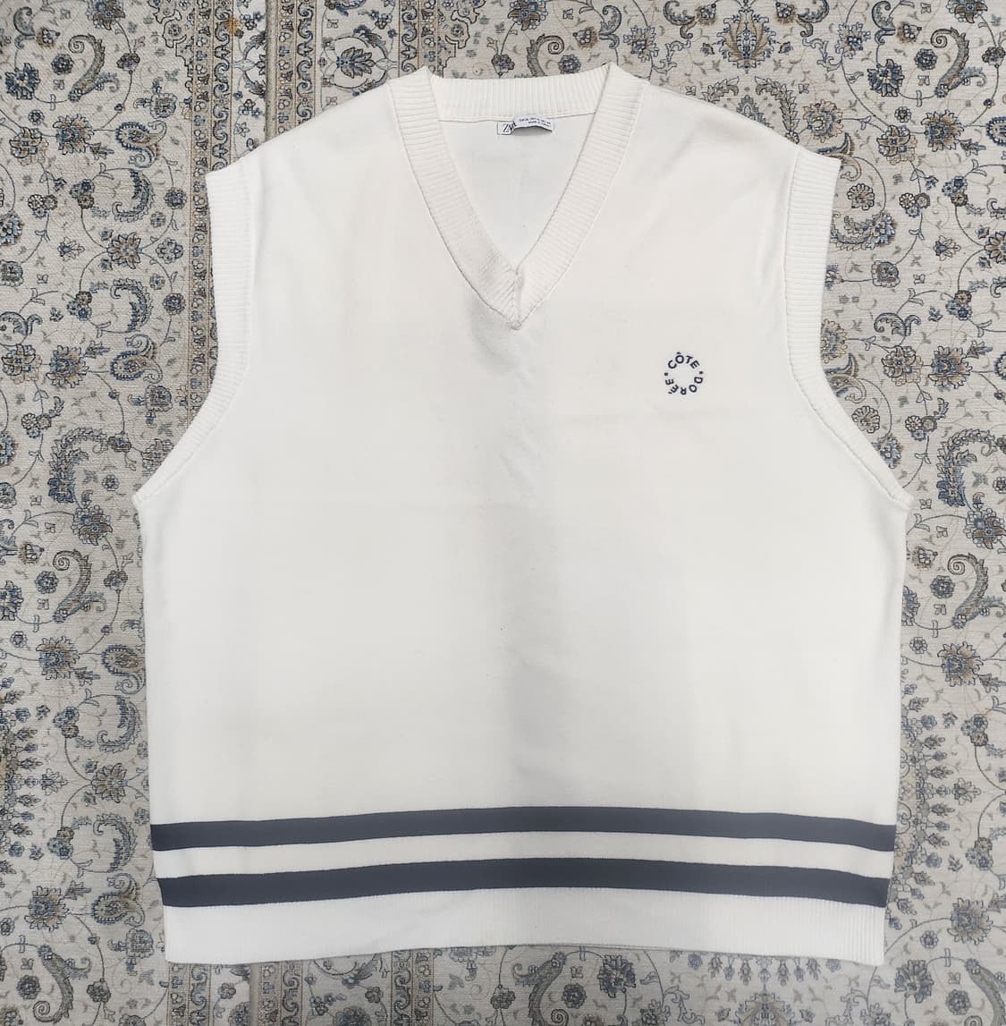 자라 로고 니트 베스트 XL 상품이미지1