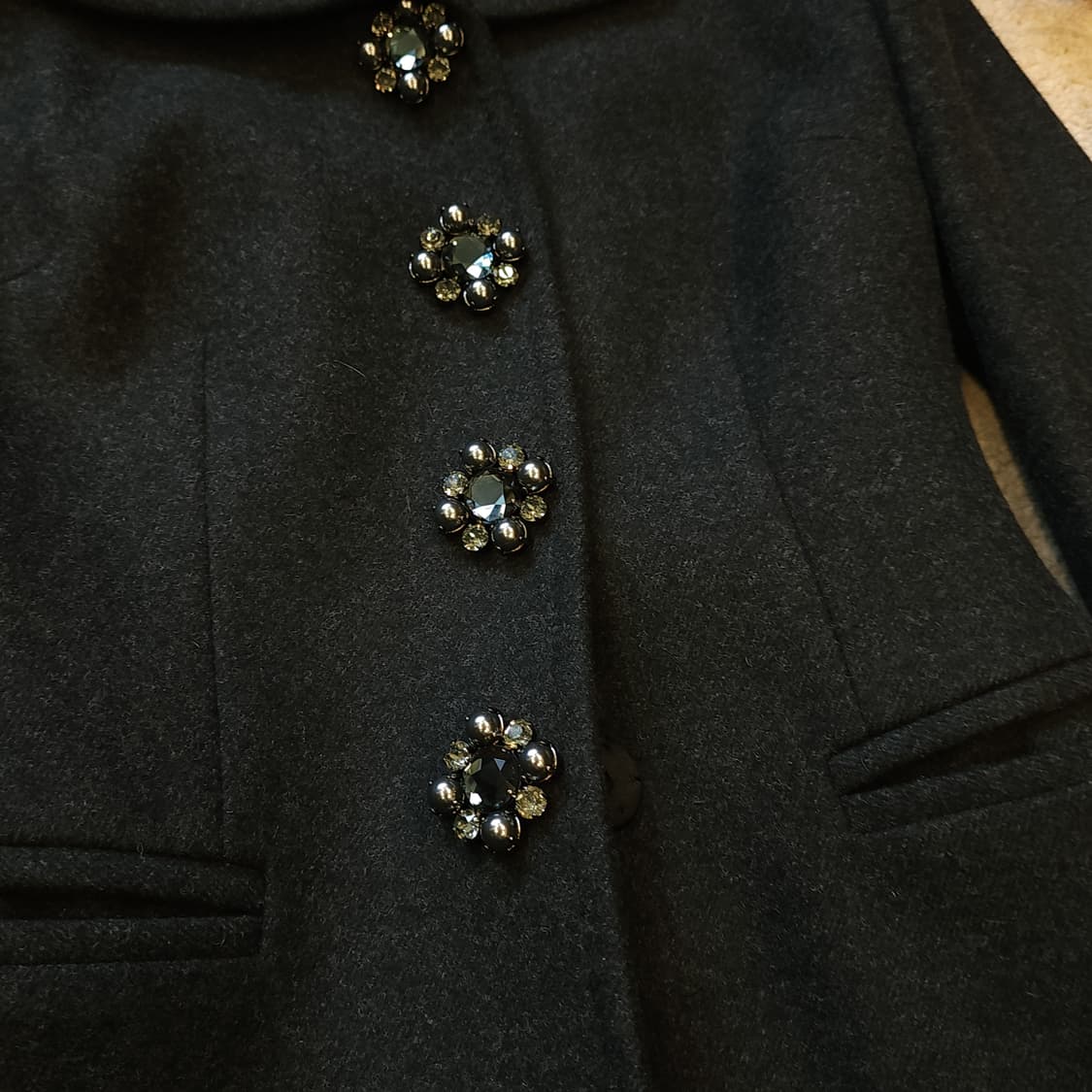 돌체앤가바나 울코트 밍크퍼 쥬얼리 버튼 버진울 코트 38 상품이미지8