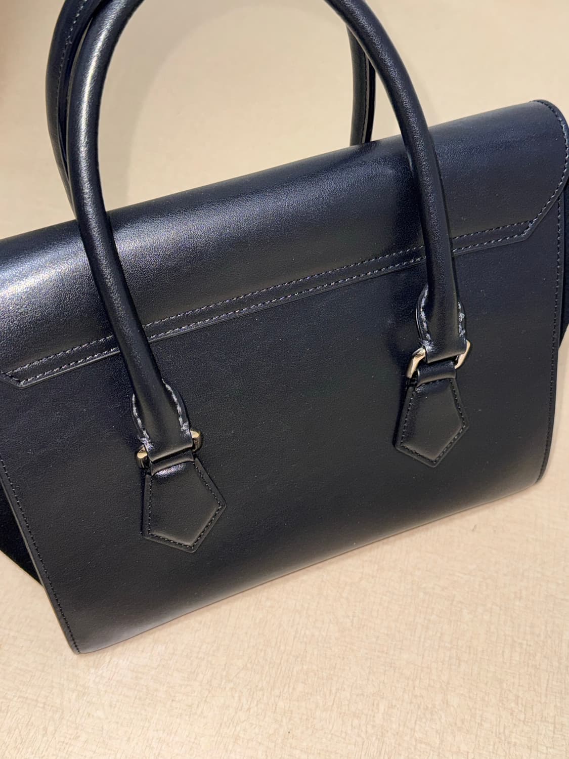 비비안웨스트우드 마틸다 도트백 상품이미지2