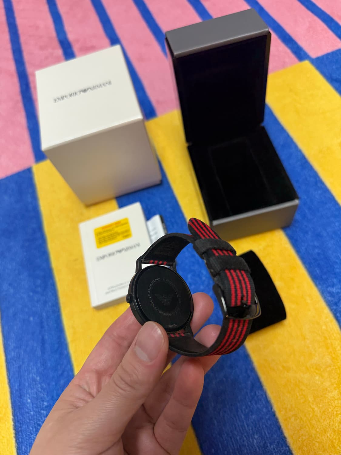 엠포리오 아르마니 블랙 다이얼 패브릭 스트랩 시계 상품이미지2