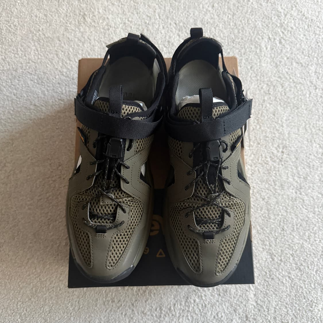 테바 허리케인 XLT 3 CT 샌들 280 사이즈 상품이미지6