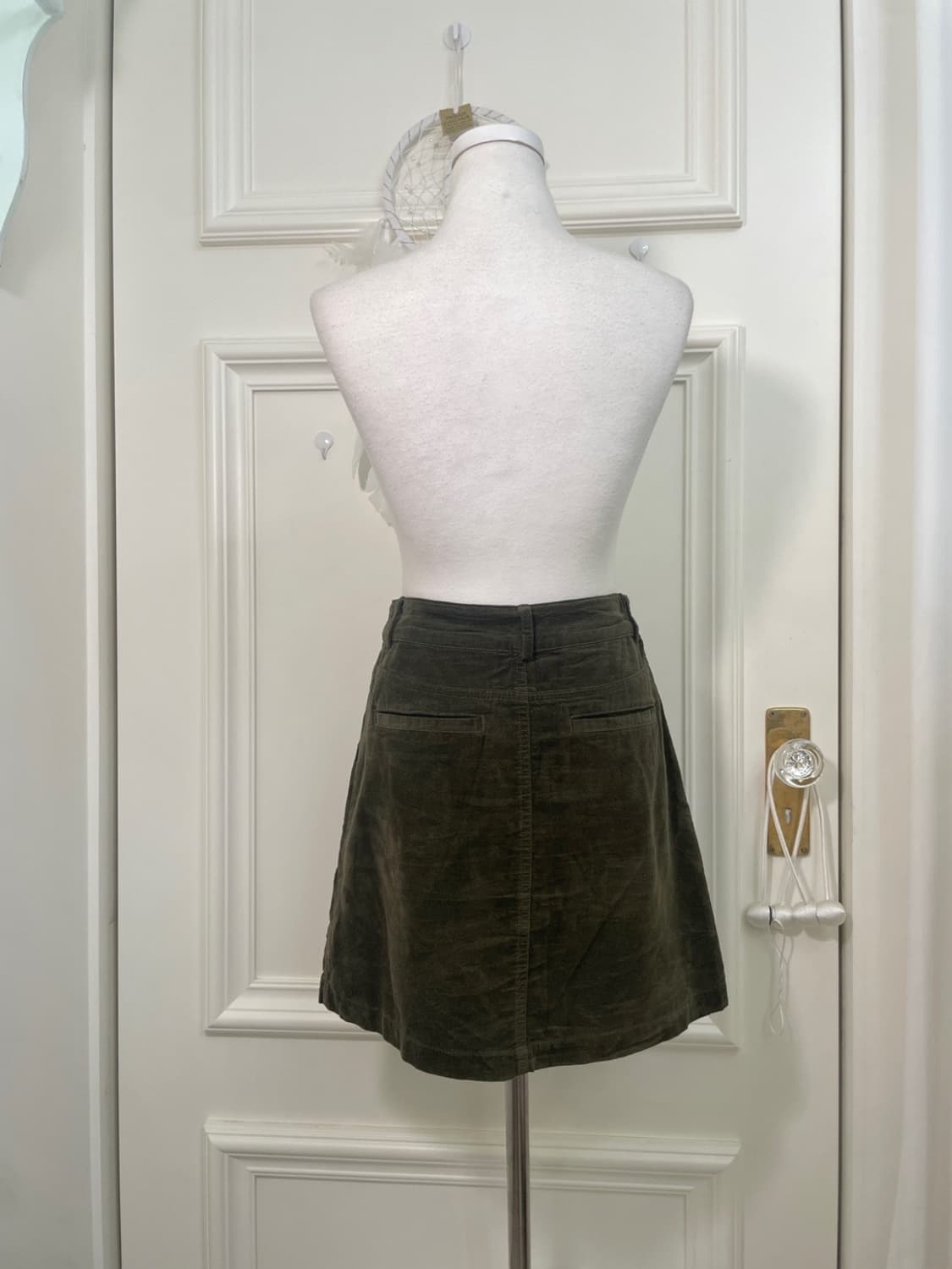 khaki corduroy basic skirt(size-S) 상품이미지3