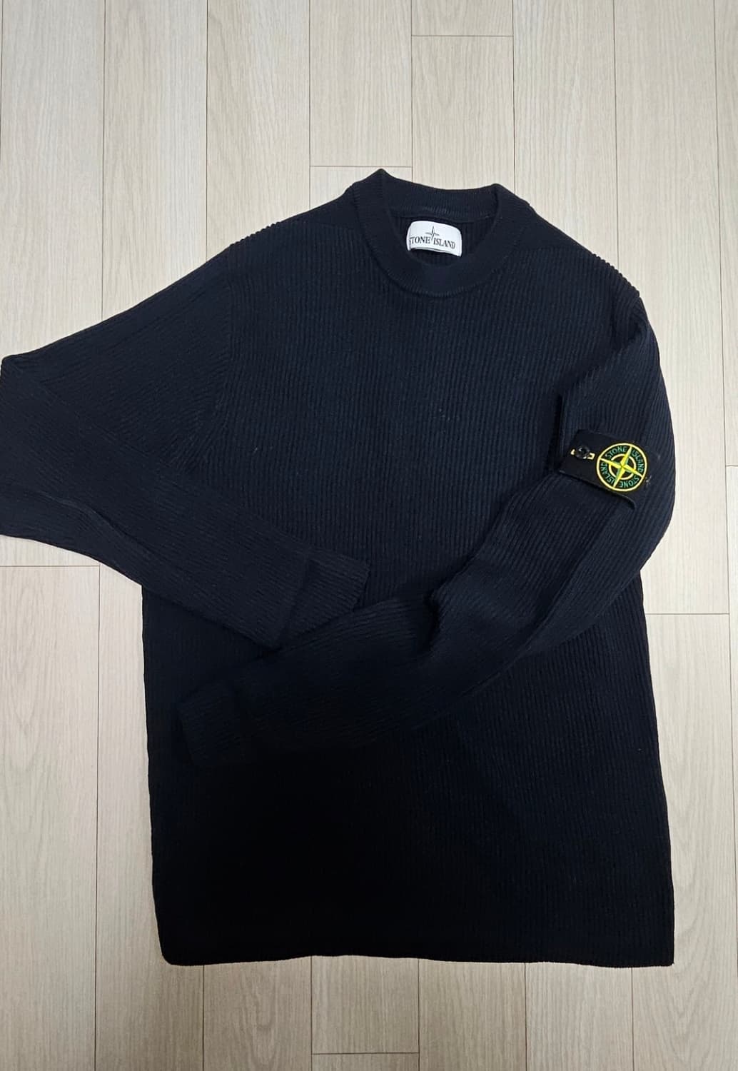 (24fw) 스톤아일랜드 와펜 니트 M 상품이미지1