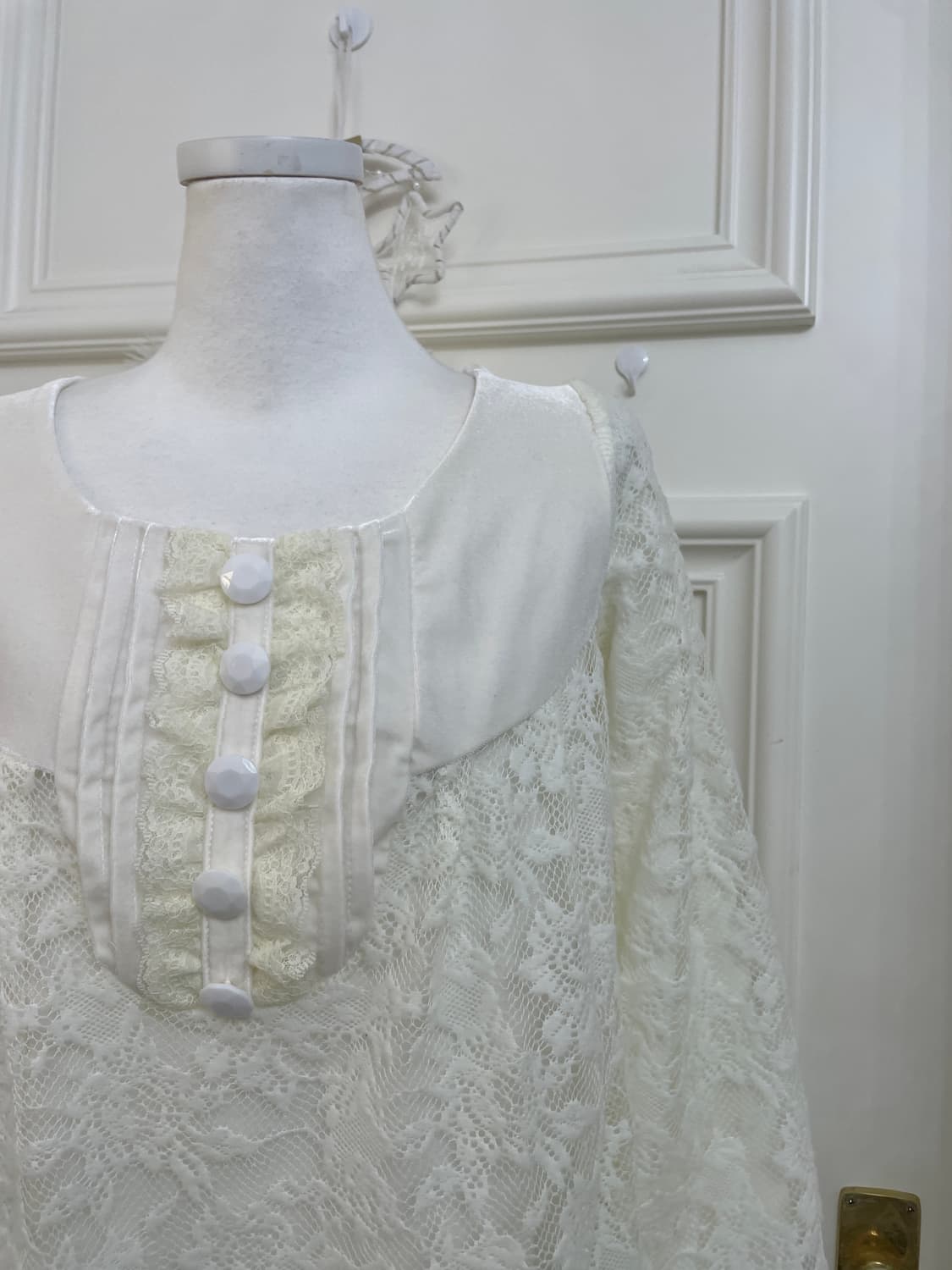 ivory lace velvet mini opc 상품이미지7