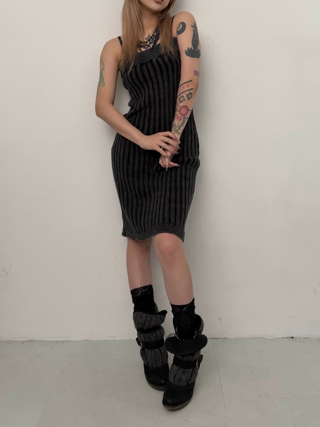 다크그레이 워싱 골지 롱스커트  상품이미지4