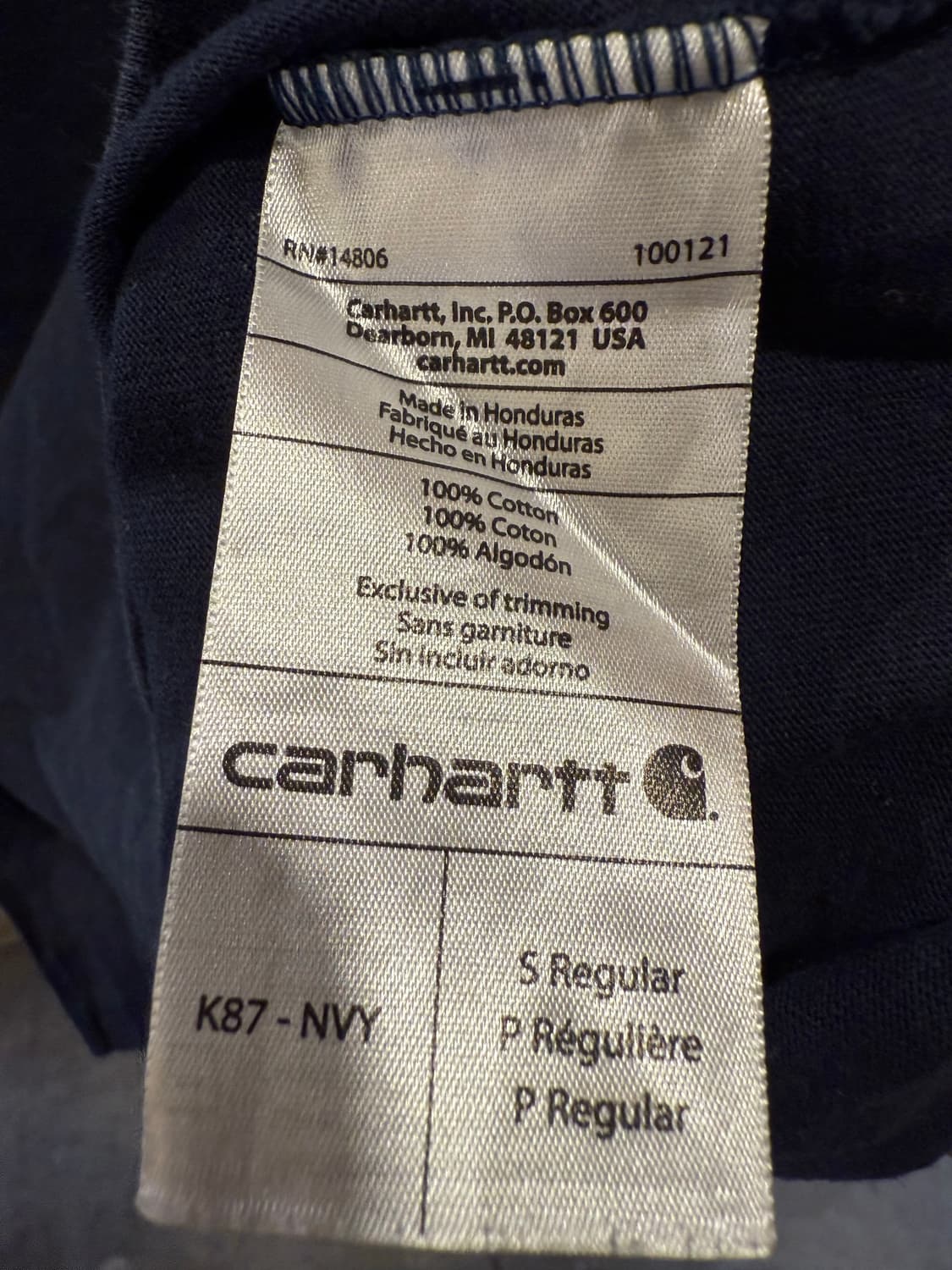 칼하트 네이비 반팔 티셔츠 상품이미지3