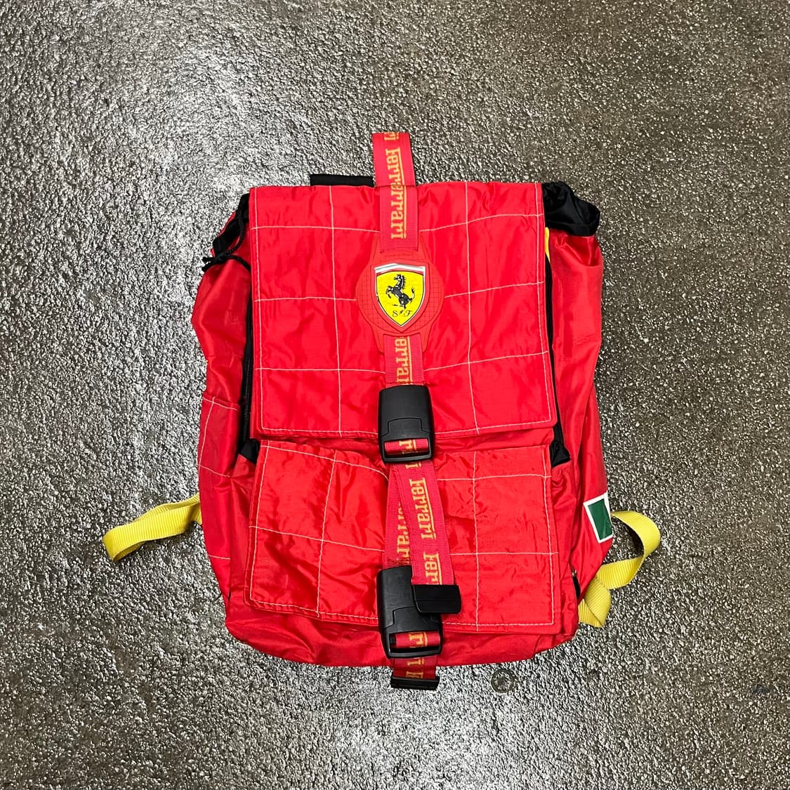 90s 페라리 F1 레이싱 백팩 상품이미지2