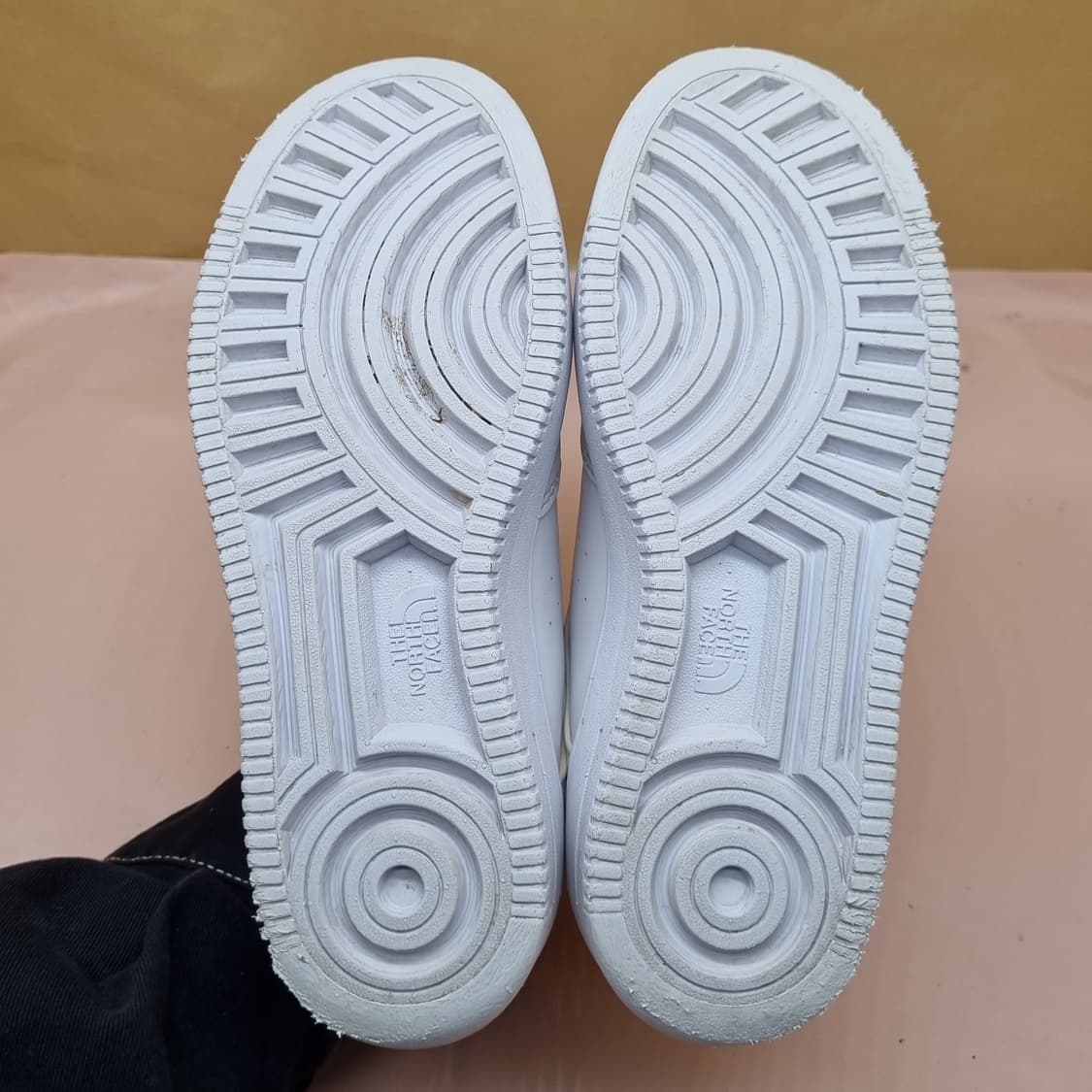 노스페이스 하이페리온 여성운동화230  상품이미지3