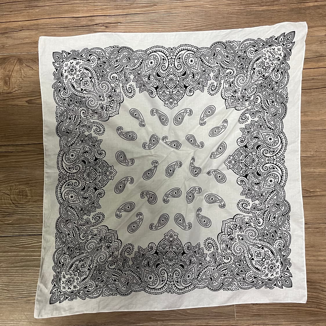 클래식 페이슬리 반다나/스카프(화이트) 상품이미지2