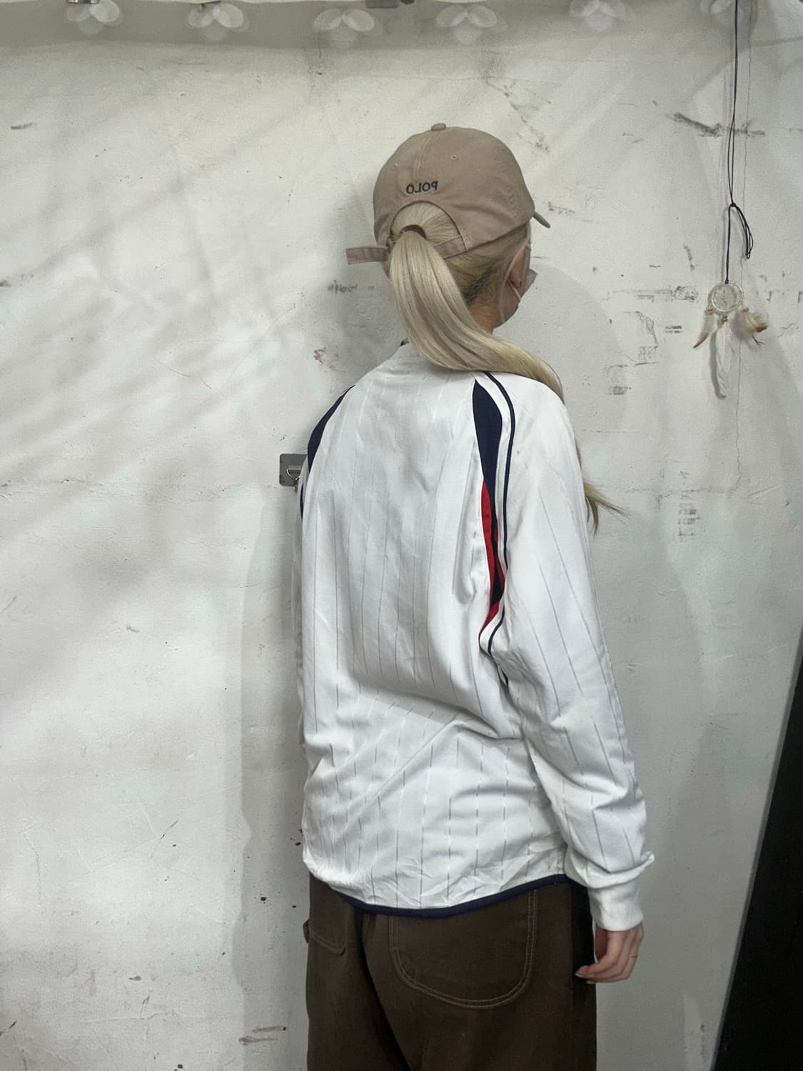 아식스 화이트 일본판 축구 빅 로고 웜업 슬리브 맨투맨  상품이미지3