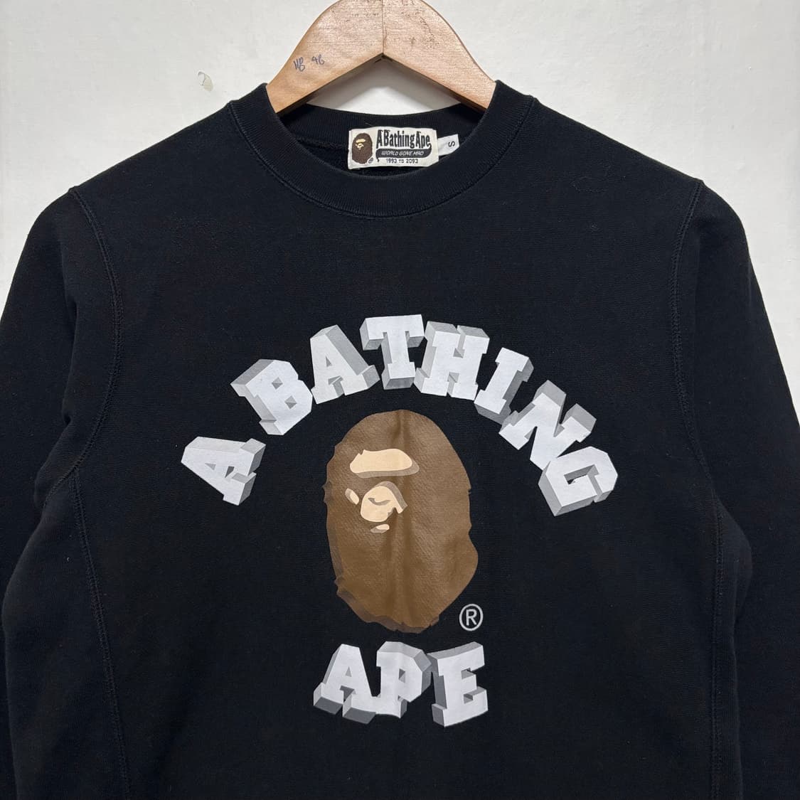 베이프 블랙 컬리지 맨투맨 상품이미지2