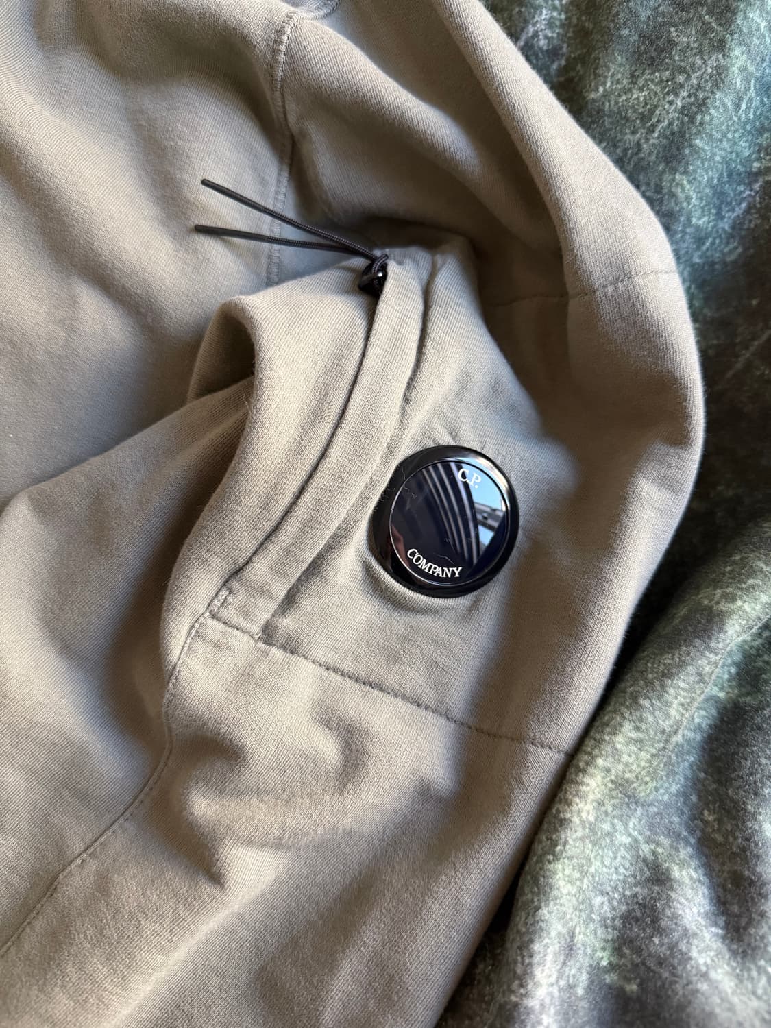 Cp컴퍼니 후드집업 카키 XL (100) 상품이미지2