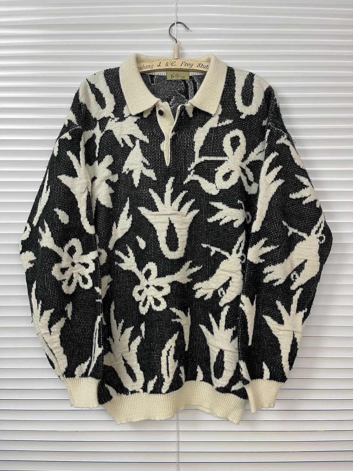 빈티지 플라워 패턴 자카드 니트 카라 스웨터 상품이미지1