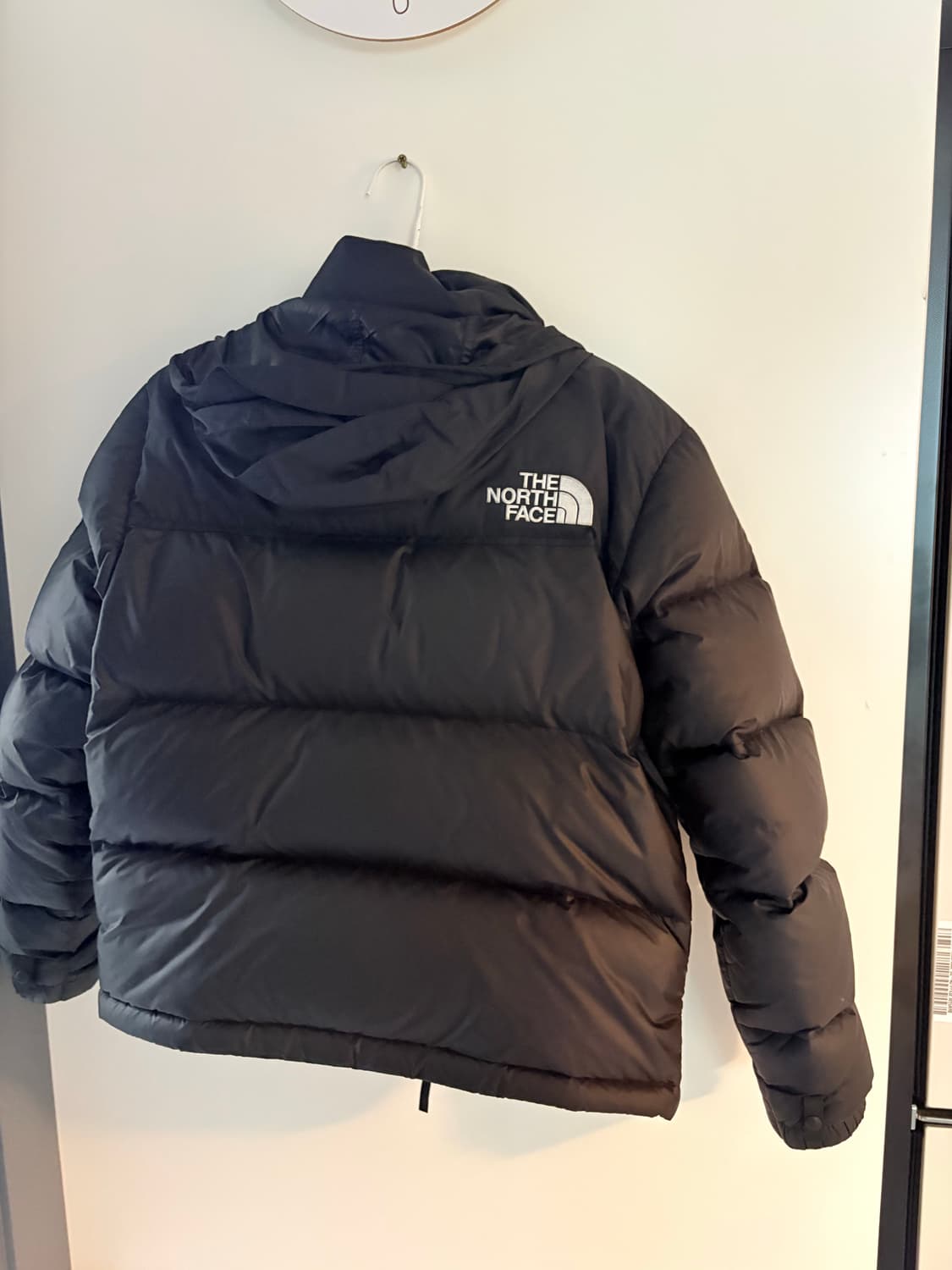 노스페이스 눕시 패딩 블랙 색상 M(90) 상품이미지8