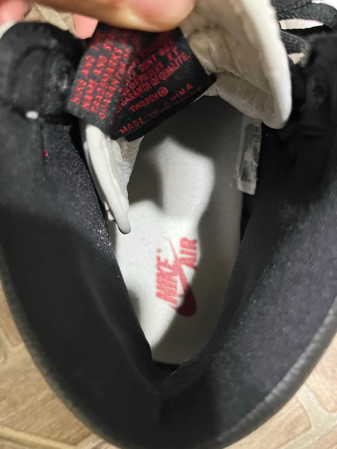 조던1 레트로 하이 헤리티지 OG 상품이미지3