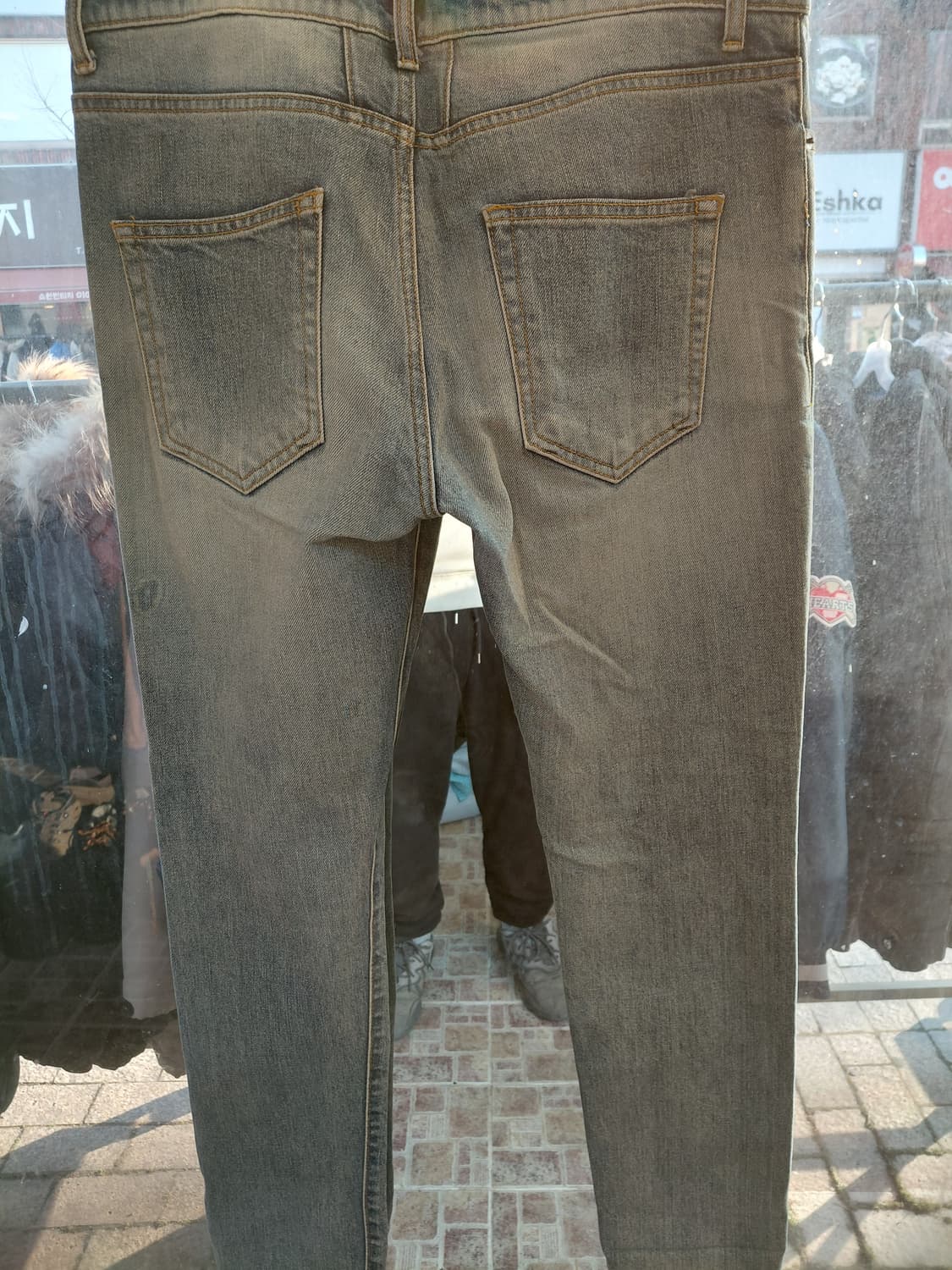 34 생로랑 청바지 상품이미지3