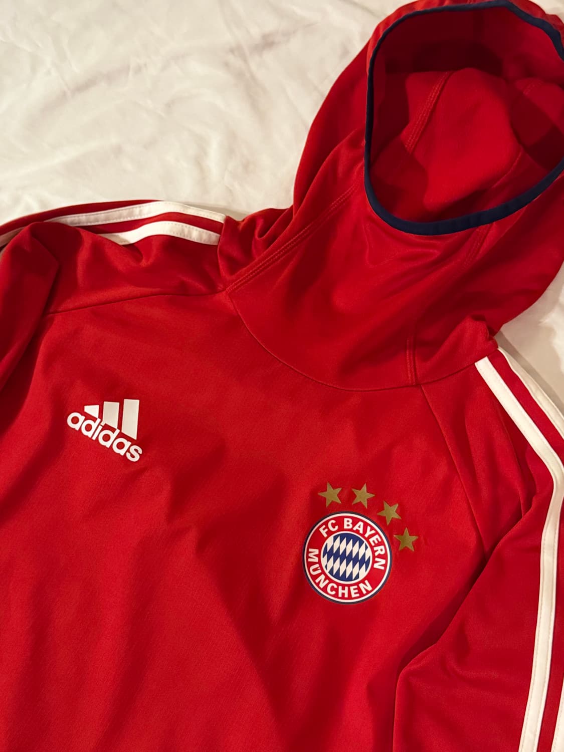 아디다스 바이에른 뮌헨 홈 후드 웜탑 상품이미지2
