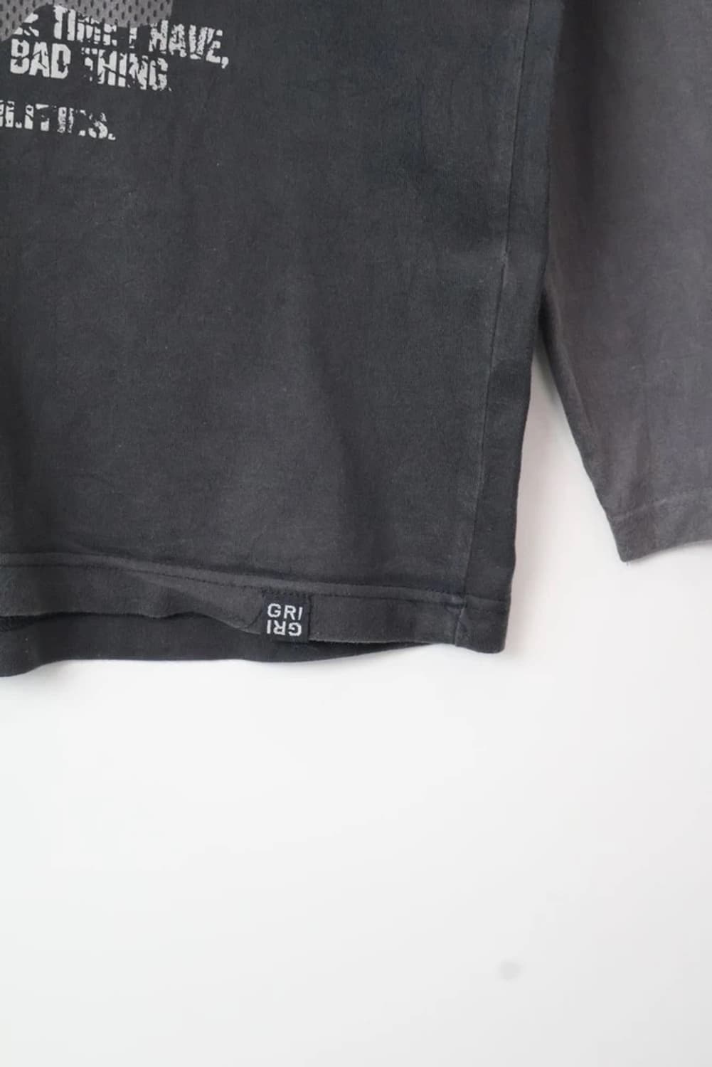 Grigri Layered Gothic Graphic Tee 상품이미지8