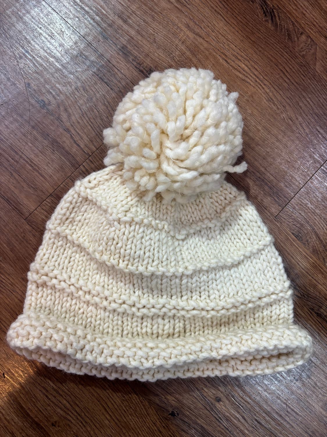 비비안웨스트우드 폼폼 비니 상품이미지3