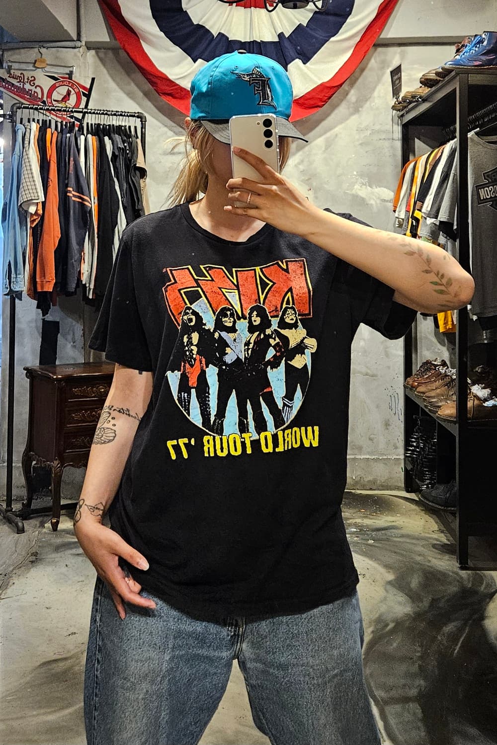 KISS 상품이미지1