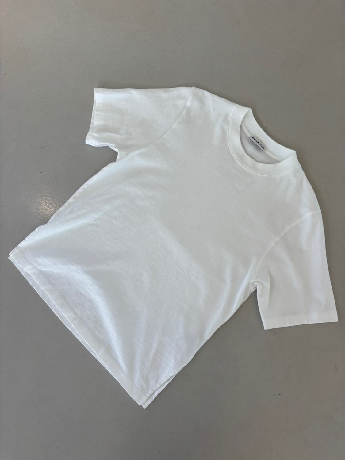Balenciaga Round T-Shirt 상품이미지3