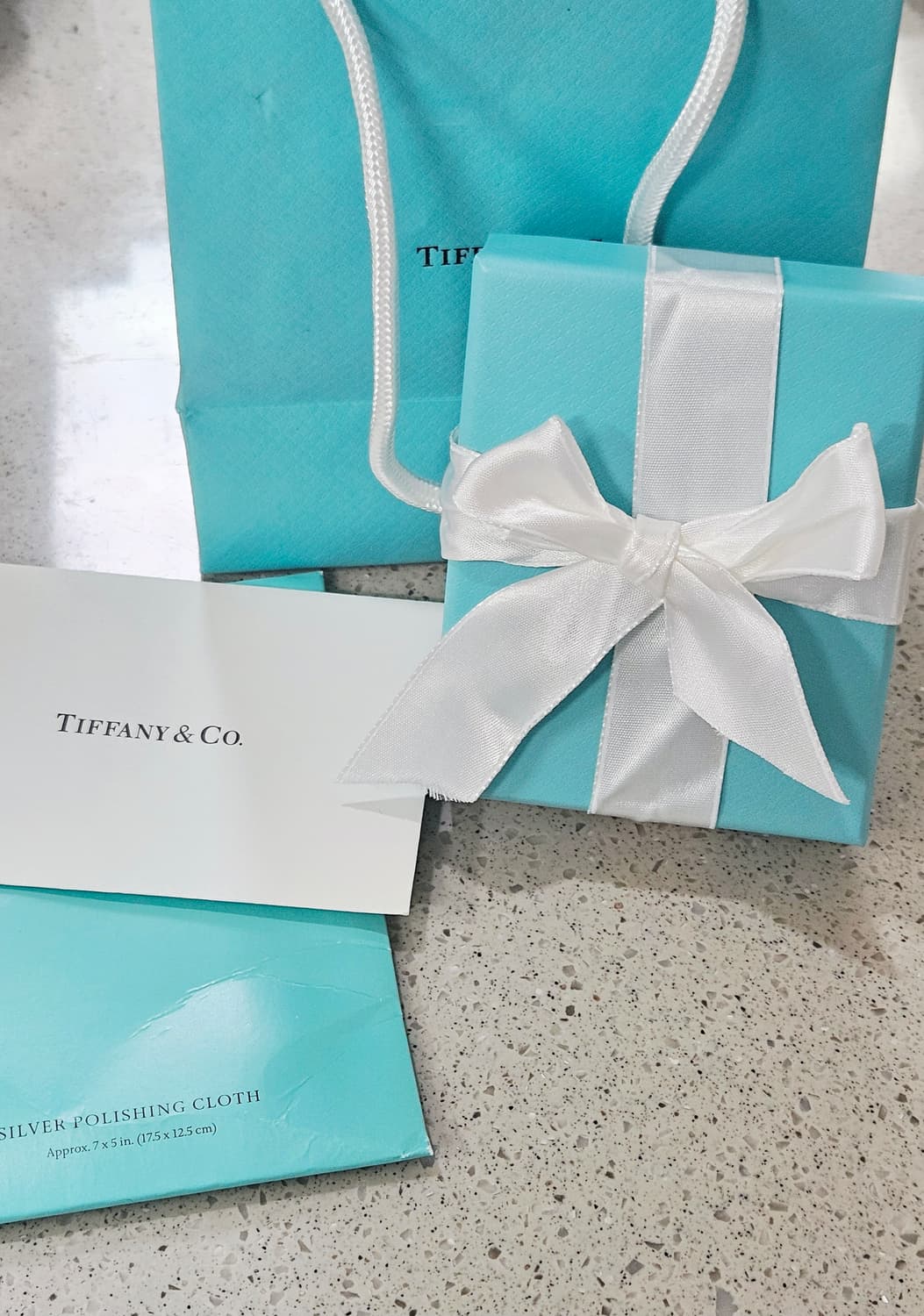 티파니앤코 리턴투 더블하트 미니 핑크 목걸이 (베이지톤) [정품/풀박스] 상품이미지5