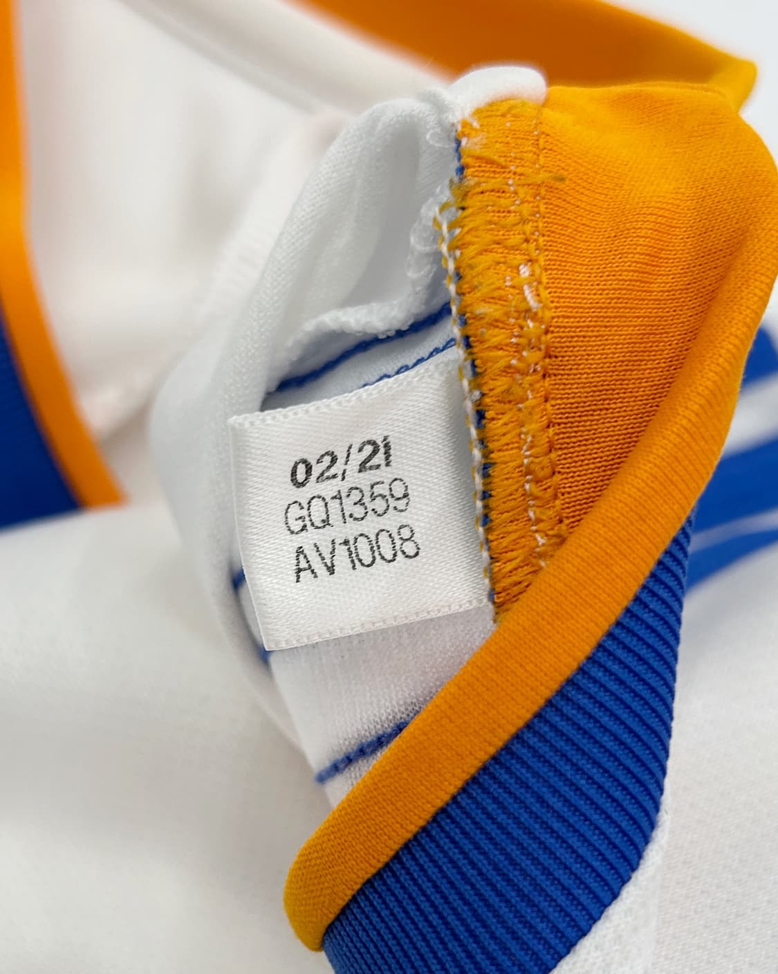 아디다스 21-22 레알 마드리드 홈 챔스 파이널킷 벤제마 상품이미지9