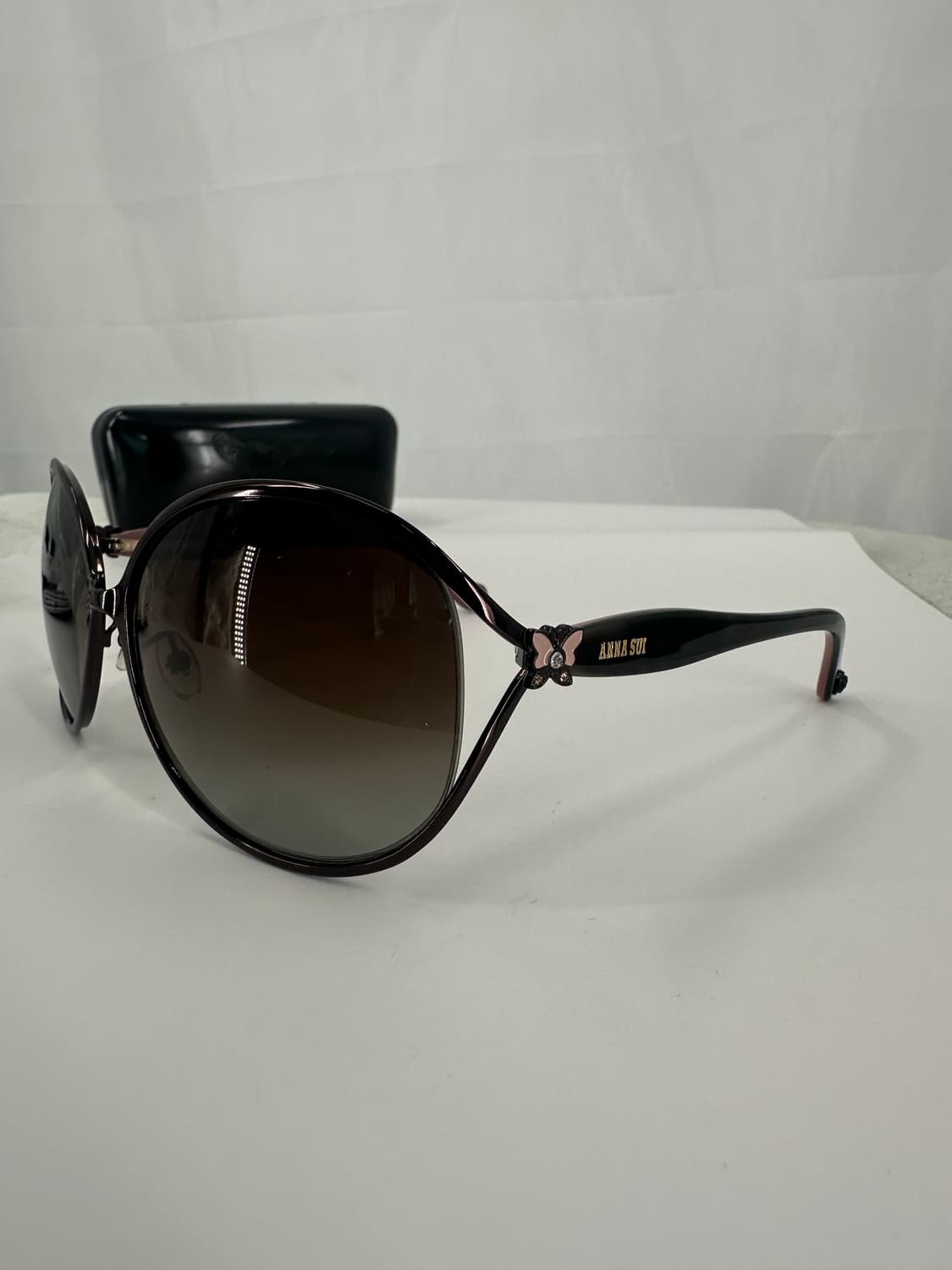 [새상품 무료배송] 정품 안나수이 Made in Italy 선글라스 상품이미지1