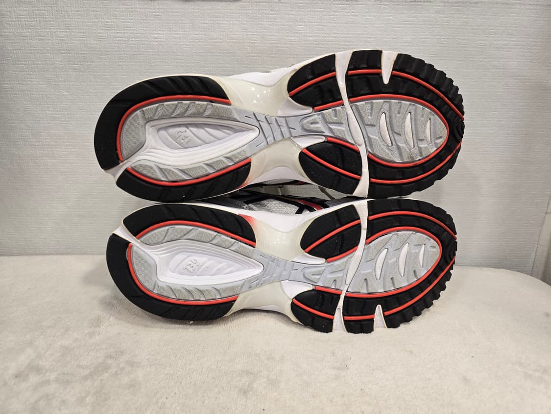 아식스 GEL-1090 화이트 실버 운동화 270 상품이미지8