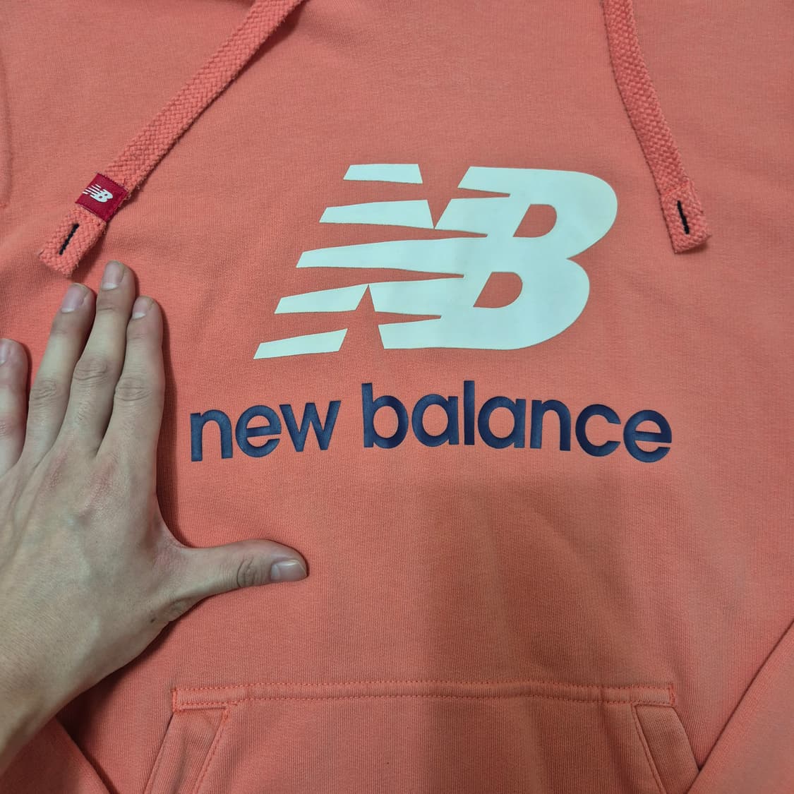 뉴발란스 여성 오리지널 빅로고 후드티 상품이미지4