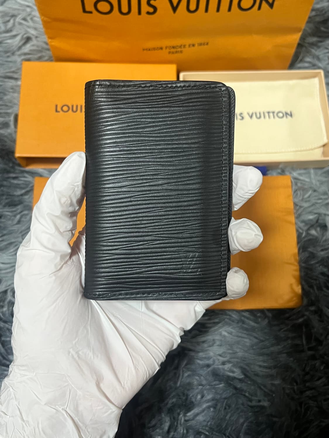 루이비통 포켓 오거나이저 에피 블랙 상품이미지3