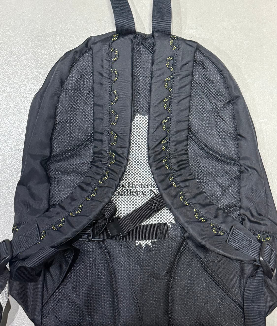 히스테릭 글래머 아카이브 가방 끈 디테일 중형 백팩 가방 상품이미지3