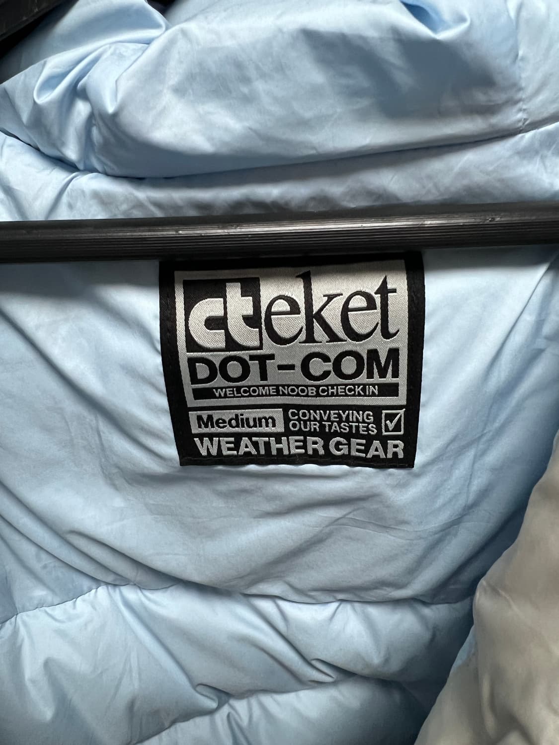 테켓 라이트웨이트 다운 자켓 그레이   상품이미지3