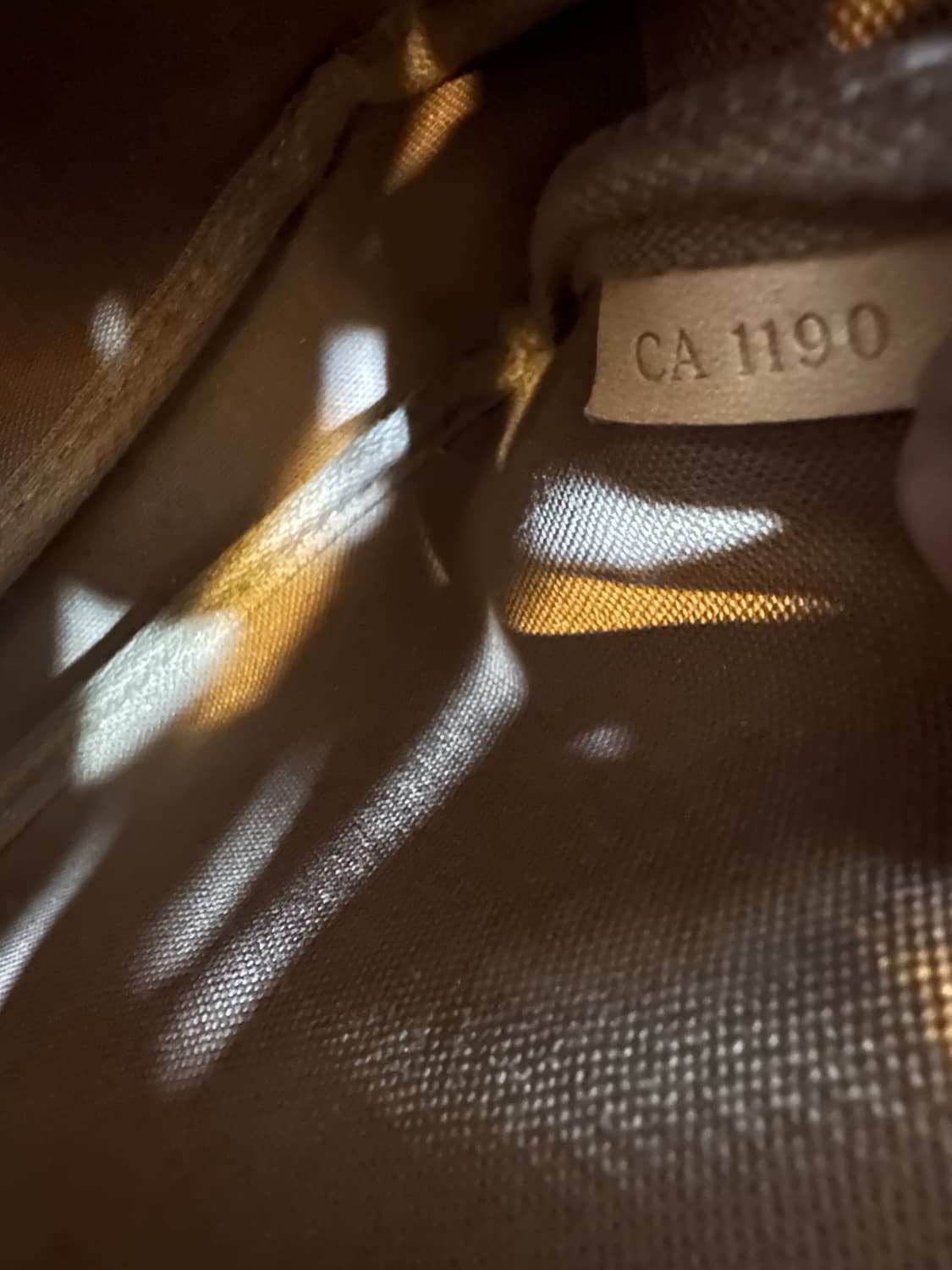 루이비통 모노그램 미니 포셰트 악세수아 상품이미지7