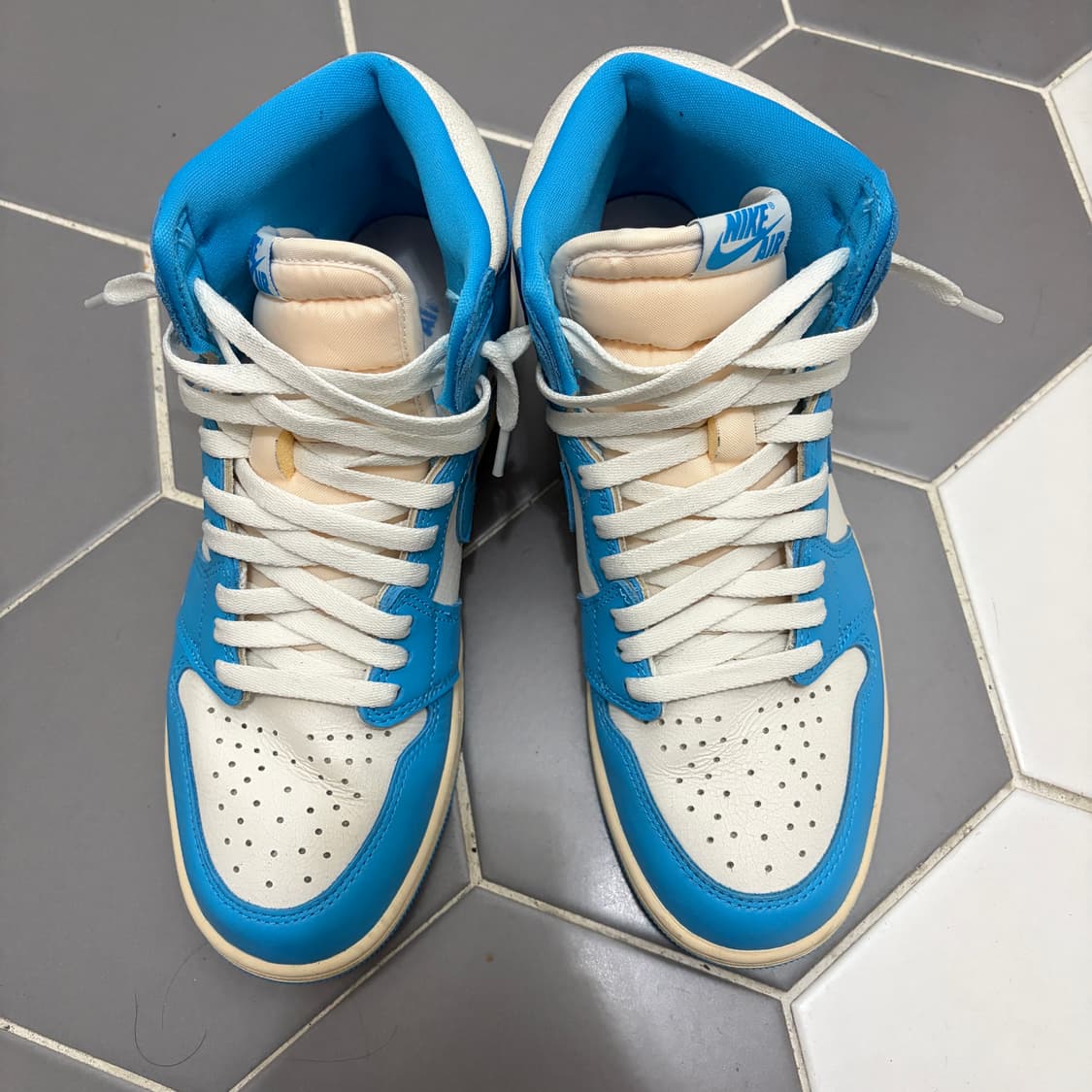 조던 1 레트로 하이 OG UNC 리이매진드 270사이즈 풀박 상품이미지1