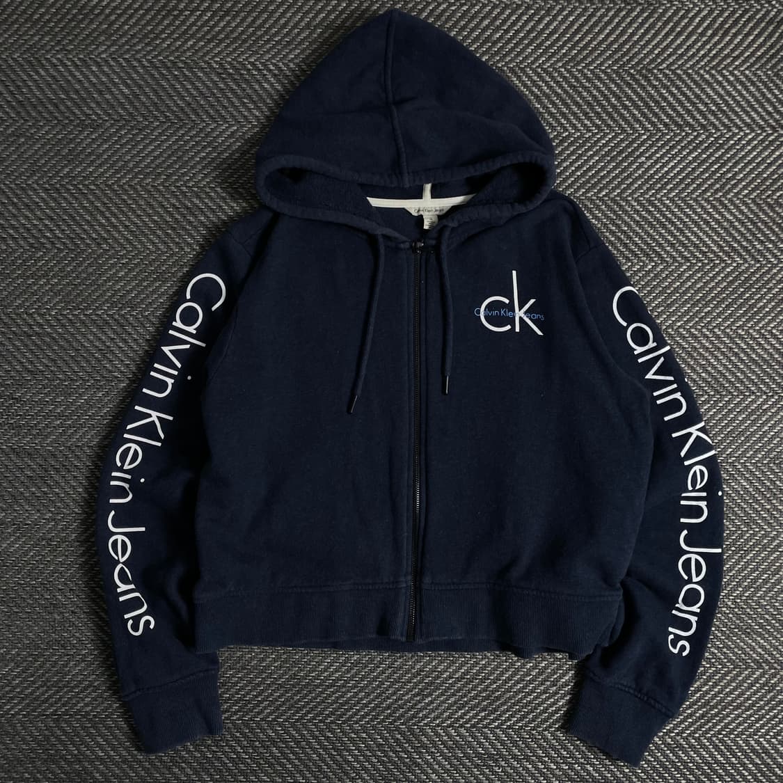 캘빈클라인 우먼스 스펠아웃 빅로고 후드집업o 5070 상품이미지1
