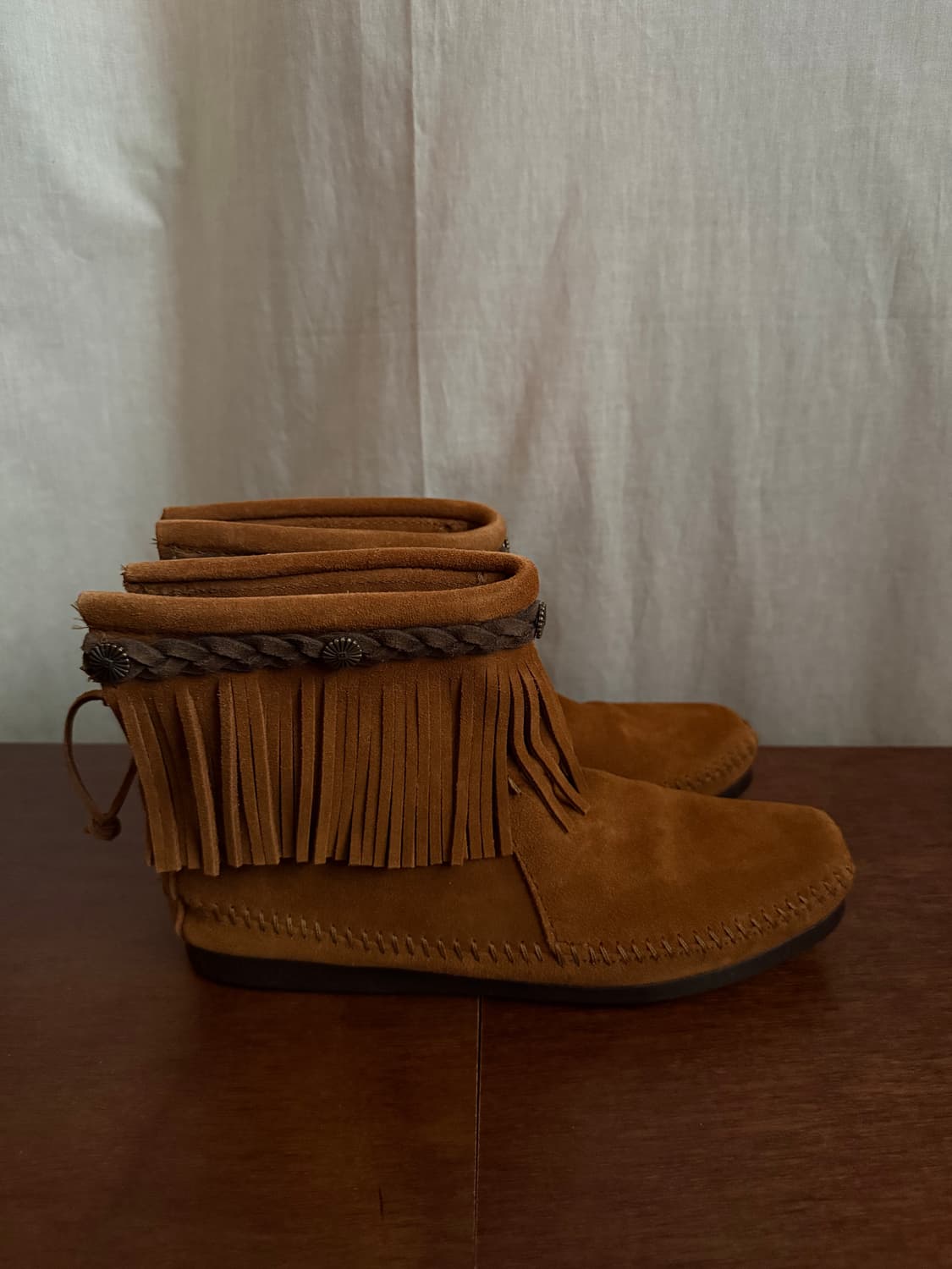 MINNETONKA   fringe suede boots 상품이미지4