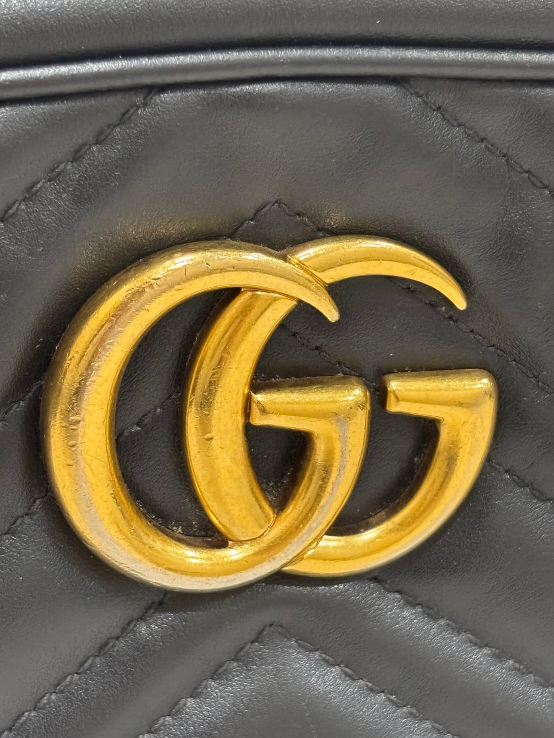 구찌 GG 마몽 마틀라세 카메라백 스몰 상품이미지2