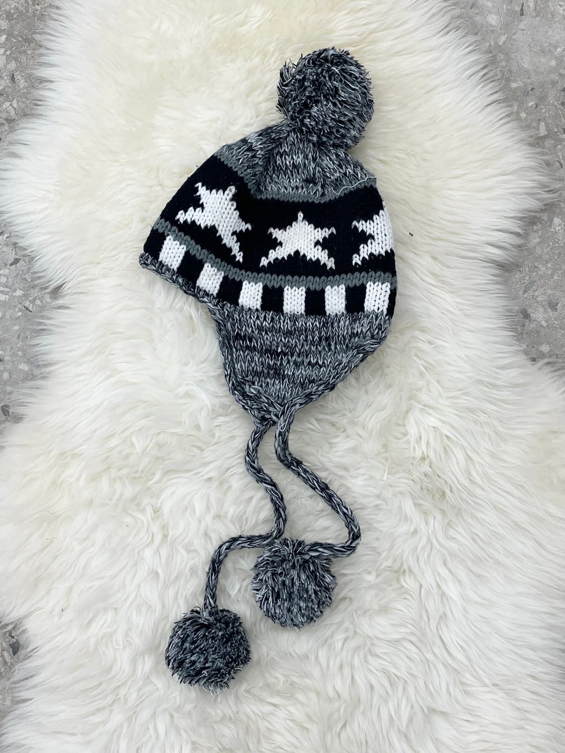 키치 스타 이어머프 방울 비니 상품이미지1