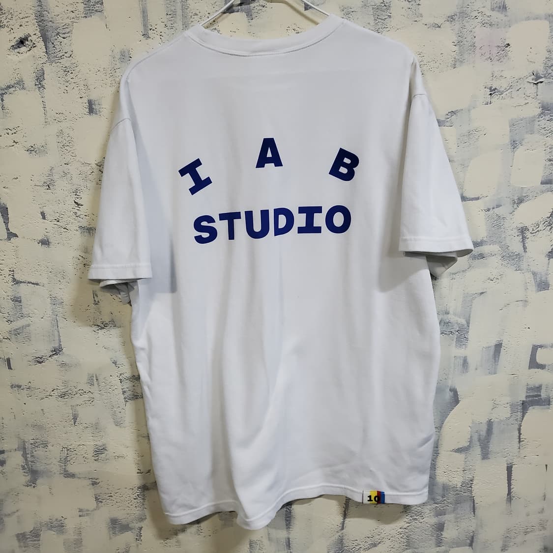 아이앱스튜디오 라운드 반팔티  상품이미지2