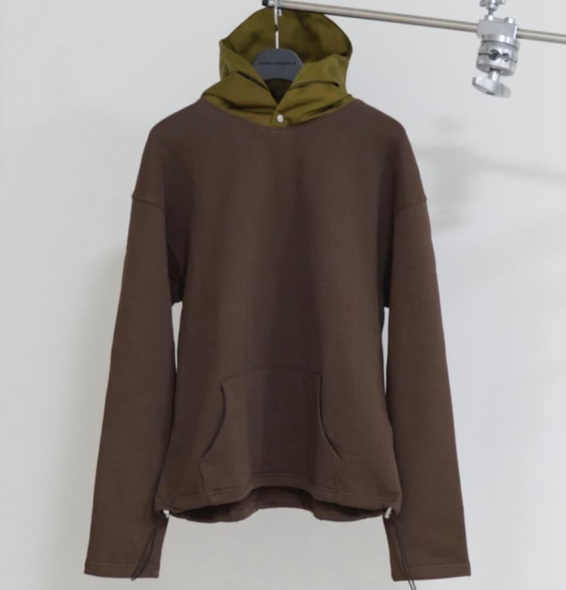구매1)강정석 오리가미 후드 브라운 상품이미지1