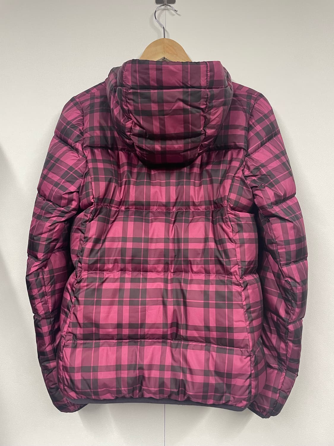 나이키 핑크 퍼플 리버시블 덕다운 패딩 상품이미지3