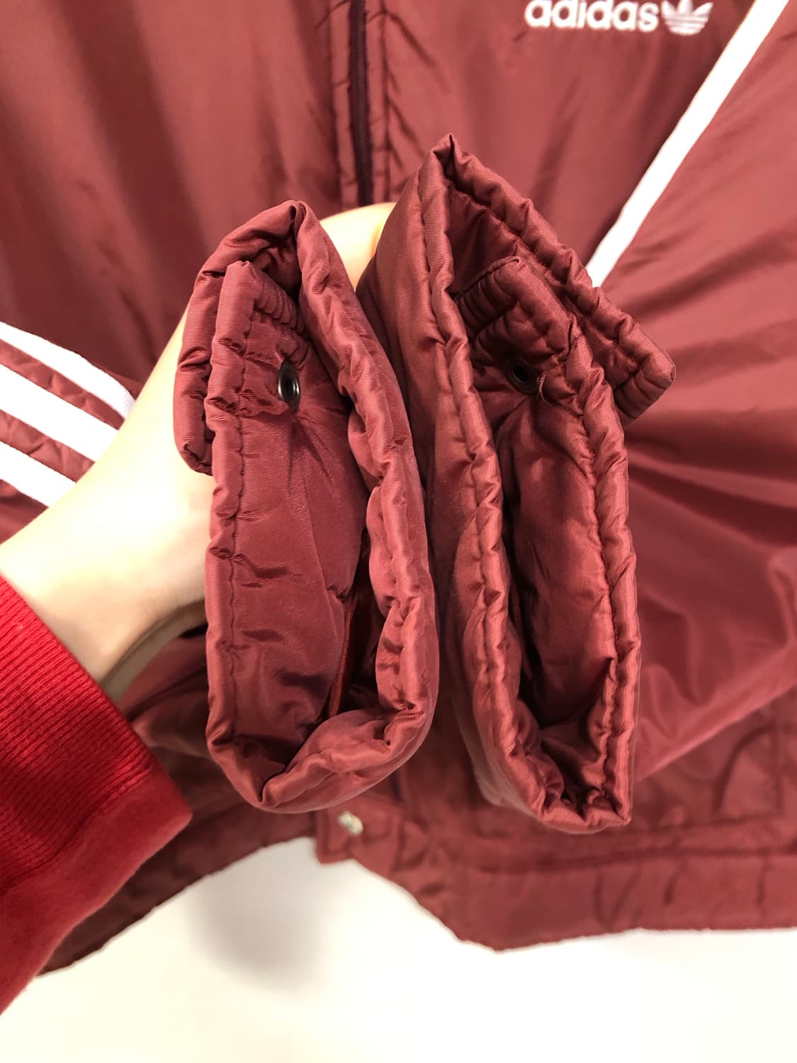 (대장) 아디다스 올드스쿨 스펠아웃 패딩 봄버자켓 _ 딥로즈 상품이미지6