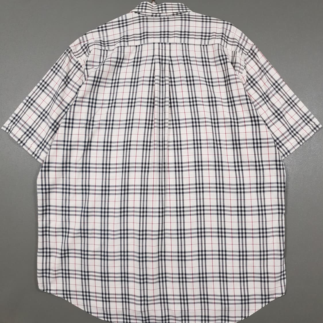 실측 2XL 버버리 크레스트 기사 로고 노바체크 포켓 버튼다운 반팔 셔츠 상품이미지10