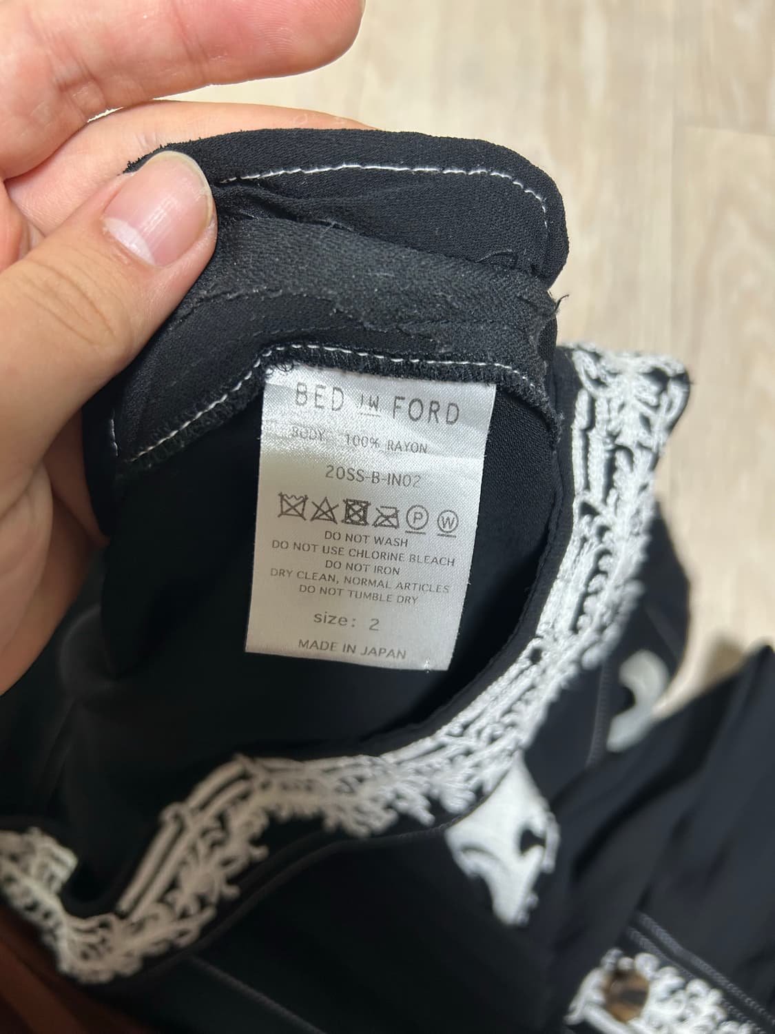 bed j.w. ford 20ss 화이트 스티치 블랙 자켓 상품이미지5