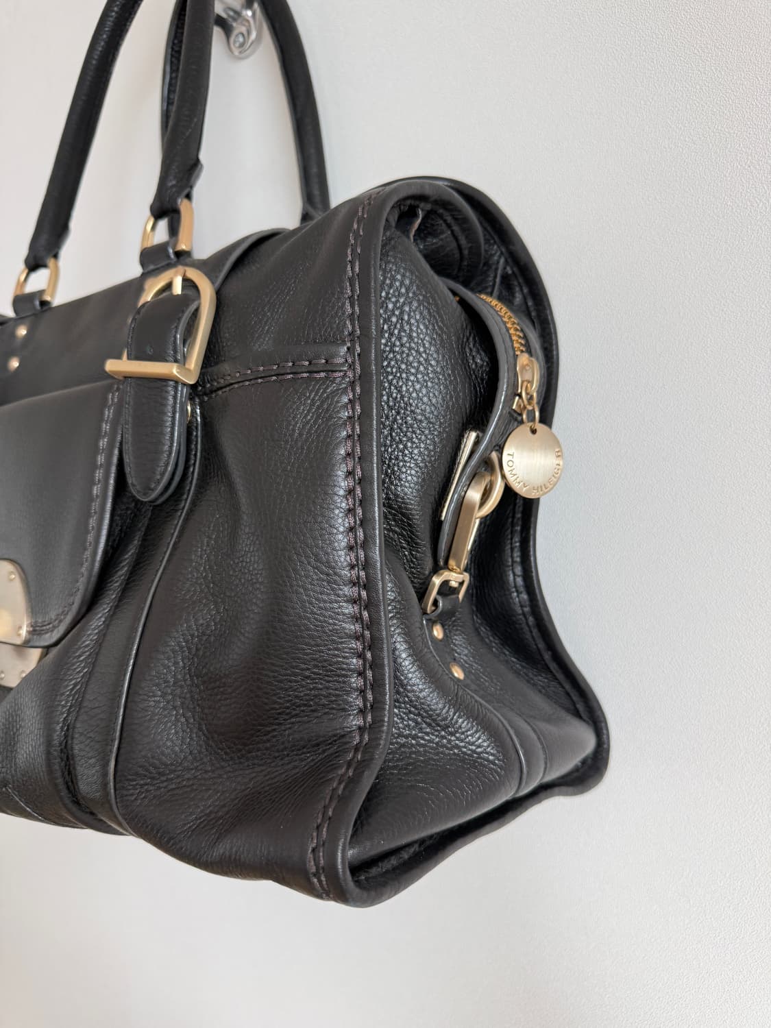 타미 힐피거(Tommy Hilfiger) 레더 보스턴백 상품이미지5