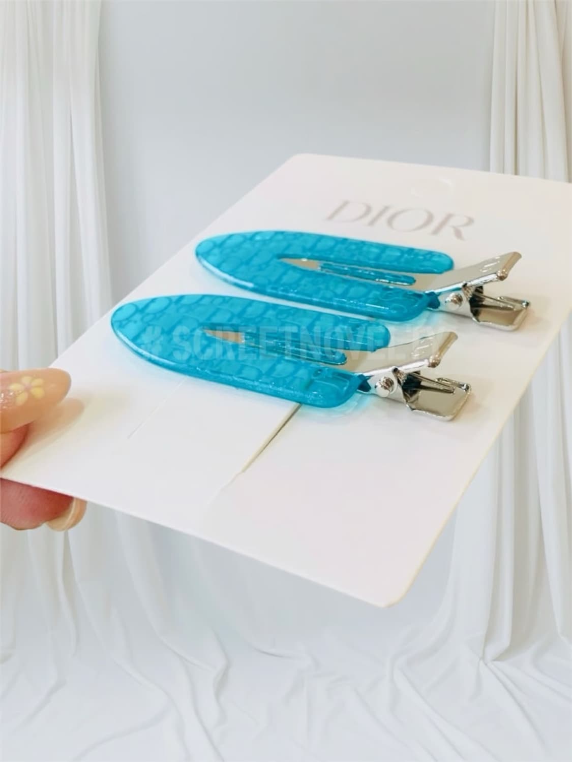디올뷰티 헤어클립 블루 세트 (2ps) 상품이미지2
