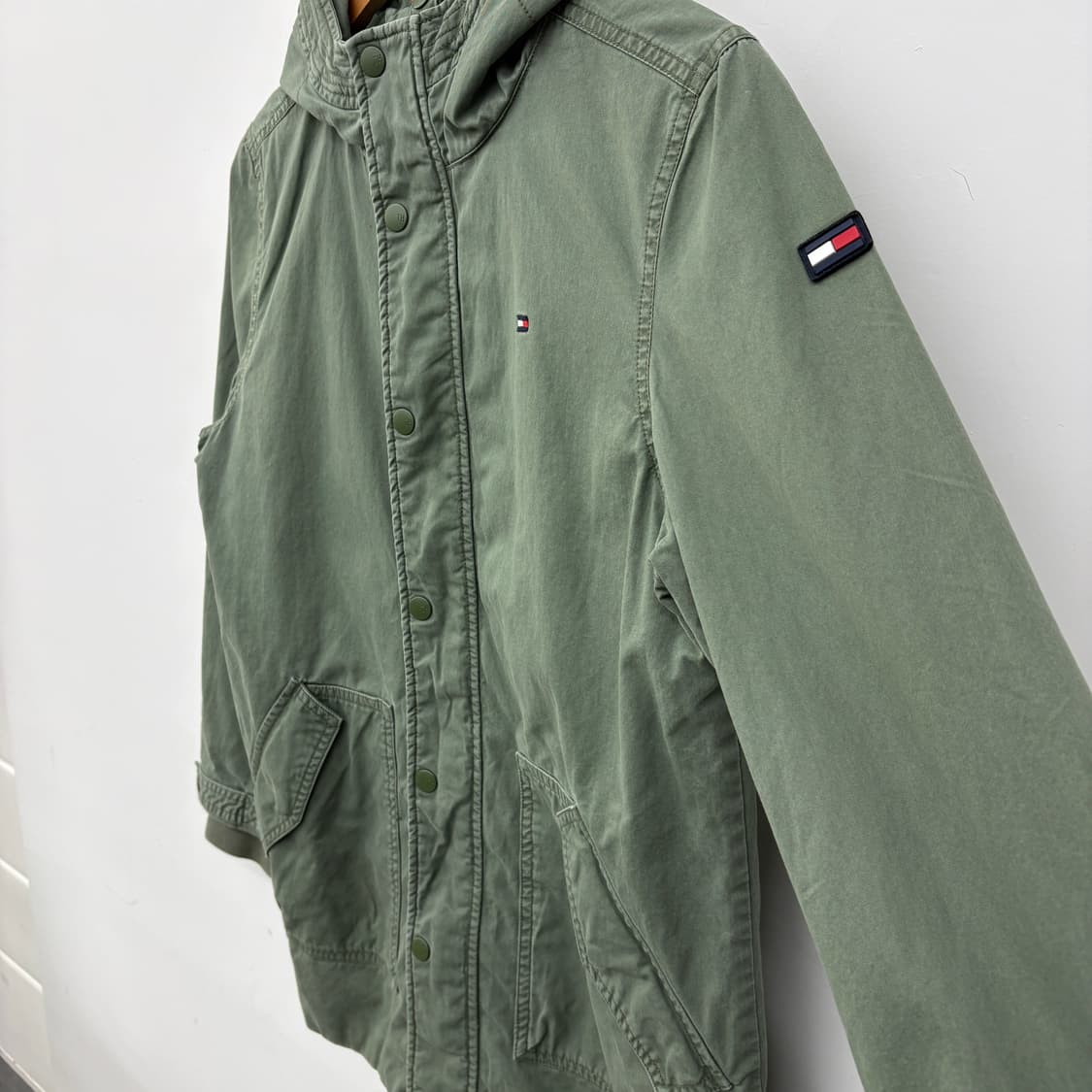 타미힐피거 카키색 후드 야상 점퍼 여성 XS 상품이미지3